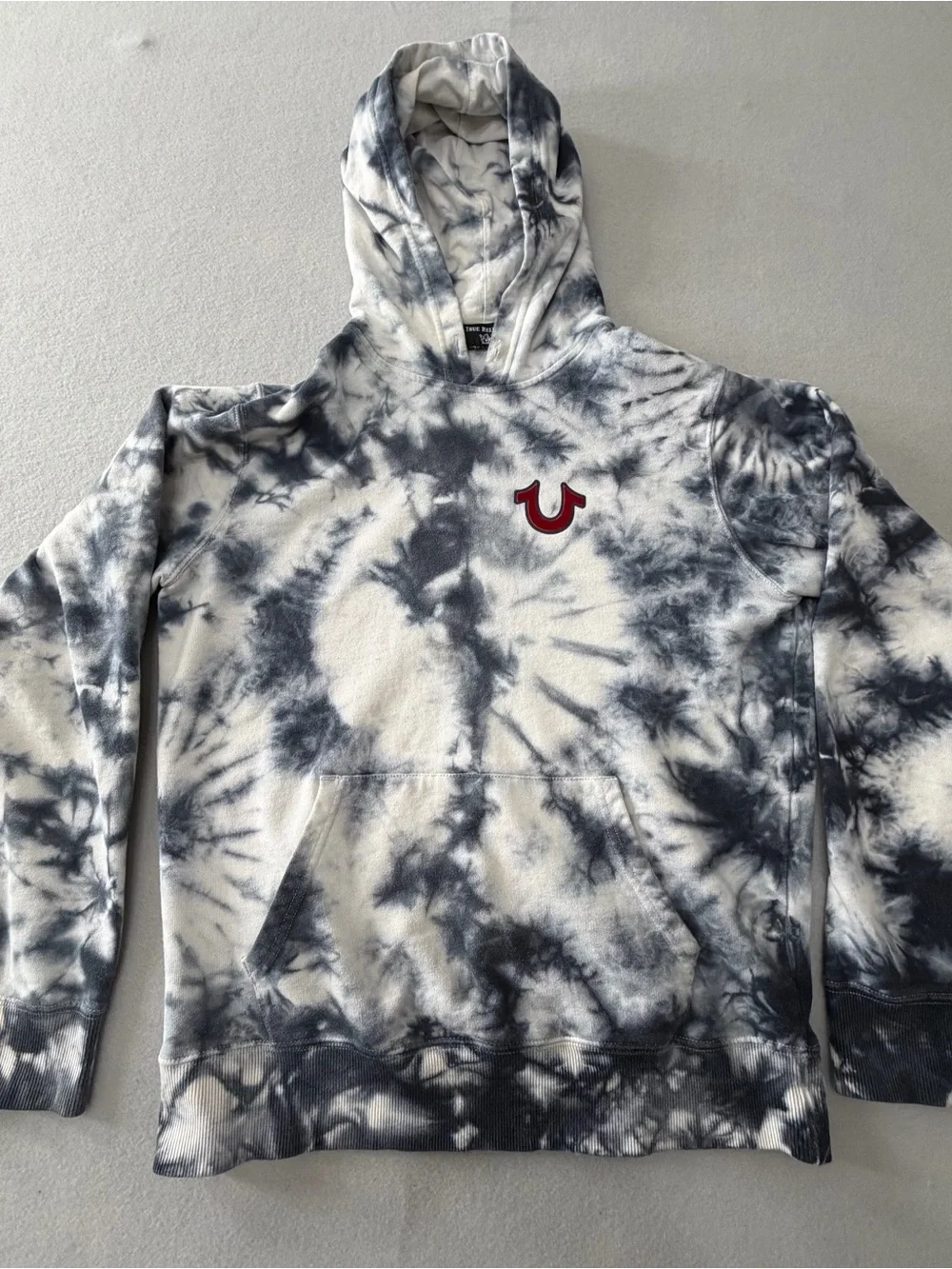 197/295 True Religion Men’s Large Tie Dye Hoodie Gray Black Red Horseshoe Logo